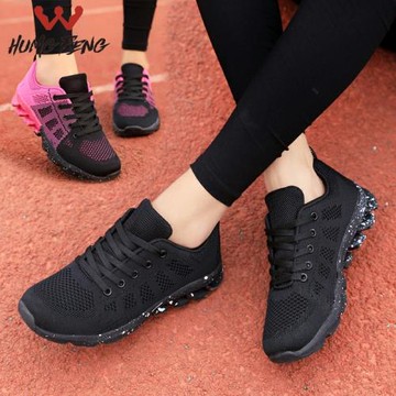 2026春季新款運動鞋女韓版百搭鞋子平底學生透氣網面黑色跑步休閑