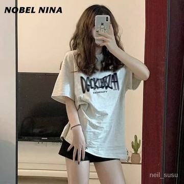 P3-【限時特賣】 短袖上衣 短袖T恤 女生短袖 上衣女 美式復古正肩短袖T恤女夏多巴胺穿搭潮牌寬鬆顯瘦半袖體恤上衣服