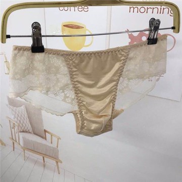 新潮日式男士貼身可愛絲滑亮面彈力面料男款日常穿純色性感小內褲
