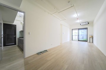 【阿信】鼓山區美術館景觀三房平車雙衛開窗	｜高雄市鼓山區美術南三路