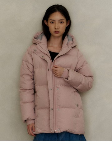 ★追加新色★側邊綁帶設計中長版連帽羽絨外套(淡桔)-女