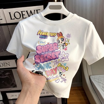 一定要試試！短袖 短版上衣 飛天小女警上衣 短t 美式短版 短上衣 露肚上衣  白色內搭 短板衣服 女生穿搭 夏季女裝