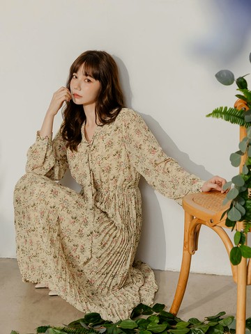 質感碎花綁帶領百褶洋裝