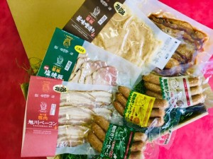 送料無料 ソーセージ こだわりセット 「笹豚肉 ソーセージ　粗挽き・チーズ・和風しょうが セット」ギフト