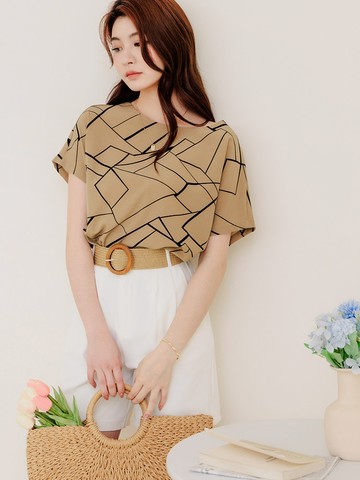寬版不易皺幾何線條落肩上衣