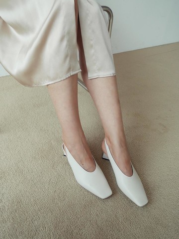 square toe basic middle slingback