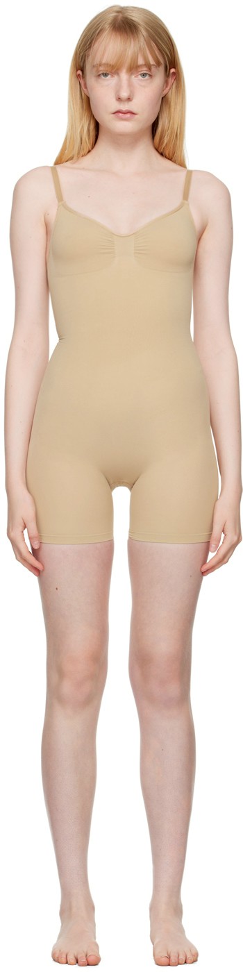 SKIMS 驼色 Seamless Sculpt Mid Thigh 连体衣