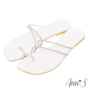 Ann’S細圓條閃耀彩鑽套指方頭平底涼拖鞋-白(版型偏小)