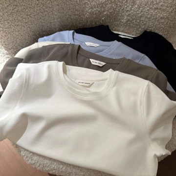 一週穿搭都靠它短版純棉圓領素T 圓領打底短T 短版素色上衣 短Tee(4colors) AJ261
