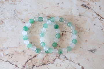 Journal-冰陽綠翡翠平替純天然小精品非洲翠(石英岩玉)串串手鏈