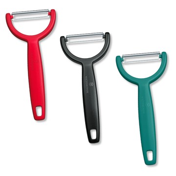 瑞士 維氏Victorinox 簡易型鋸齒削皮器 紅/黑/綠 1入現貨 全館499超取免運｜滿額領券最高現折$200⚡保養 美妝 品牌香氛 【心心哈德】