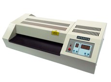 【護寶】 六滾輪A3護貝機 3306R /台 L-340