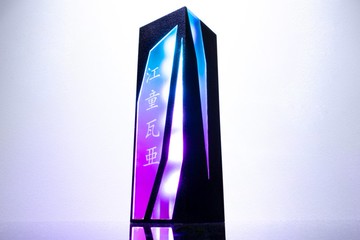 客製化日本漢字夜燈 – 附個人化字元雕刻木質燈飾