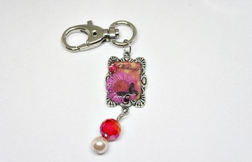 =>日本UV膠-花蝴蝶-掛飾 =>限量x1   #包包配件