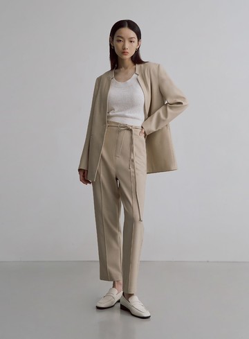 簡約天絲羊毛錐形西裝褲