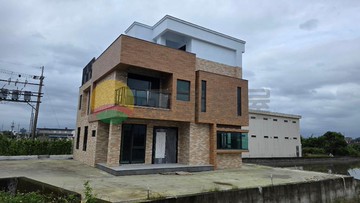 八仙時尚5房大器農舍｜宜蘭縣冬山鄉九分三路