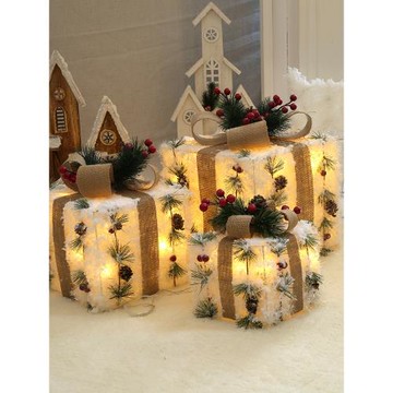 圣誕裝飾品圣誕樹堆頭發光鐵藝禮盒三件套商場酒店櫥窗擺件禮物盒