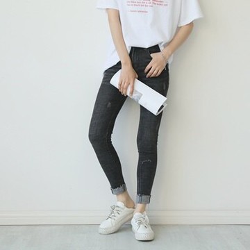 現貨+預購 牛仔褲小腳長褲-時尚抓痕毛邊做舊女褲子73tq38【獨家進口】【米蘭精品】