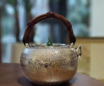 尚幀品 藤把福祿銀壺 純銀9999 一張打口打出 純手工 1250cc