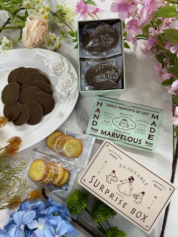 AY baker 焙茶口味 貓舌頭餅乾 鐵盒四入裝 蘭朵夏餅乾