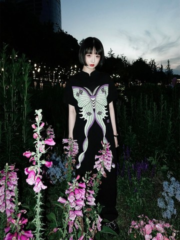 限定設計新中式針織連衣裙女士秋季飛蛾提花立領短袖