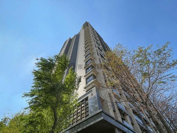 《勝美上境｜4房雙平車大坪數 精裝視野戶》｜台中市北屯區文心路四段