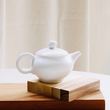【白瓷茶具】橡實鈕蓋－100ml小茶壺