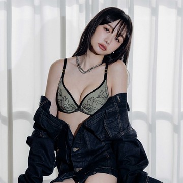 瑪登瑪朵 La Pretti內衣  B-E罩杯(黑)