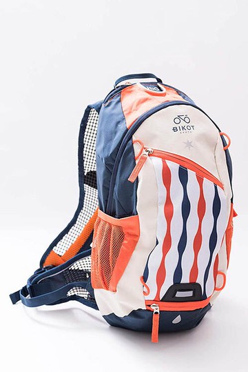 BIKOT【日本代購】自行車騎行包 超輕時尚 登山背包 防雨罩 – 彩紋