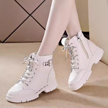 平底馬丁靴英倫風短靴2025春秋新款真皮百搭靴子冬季加絨爆款女鞋