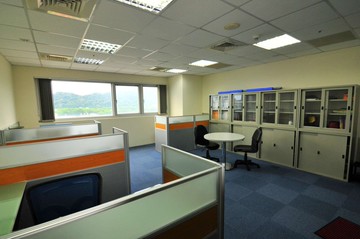 【很慧賣】高鐵特區~惠友遠見稀有超值商辦+車位!!｜新竹縣竹北市高鐵七路