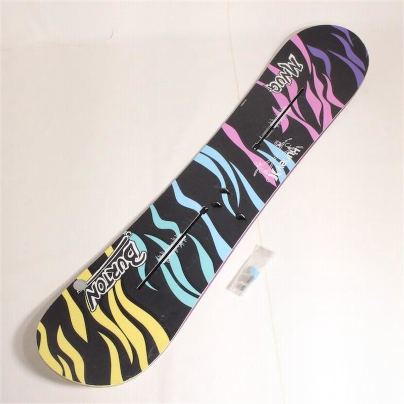 12-13 BURTON Nug サイズ142cm 【中古】スノーボード 板 スノボ 