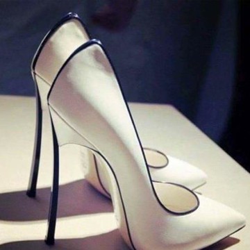 2025春季新款網紅尖頭細高跟性感淺口百搭法式少女單瓢鞋仙女婚鞋