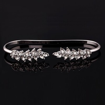 手環 鑲鑽歐美手鐲-氣質樹葉設計生日情人節禮物女飾品73jn7【獨家進口】【米蘭精品】