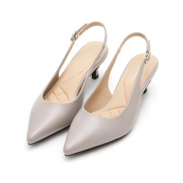 D+AF 純色優雅小貓跟尖頭後空鞋