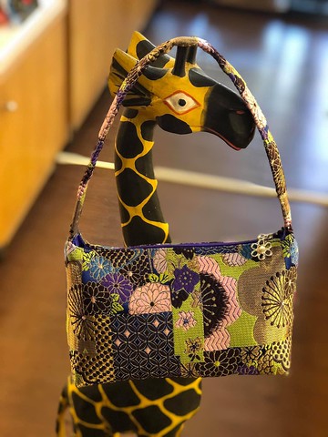 臺制迷你精巧千嬌百媚織錦緞通勤小手提包晚宴包