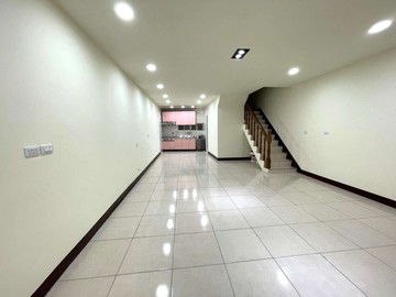 楊梅秀才路超值透天｜桃園市楊梅區秀才路