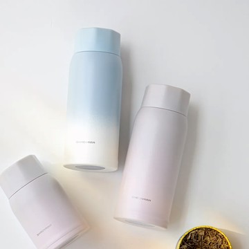 日本 霜山 漸變色輕量陶瓷保溫瓶-350ml-多色可選 - 藍白漸變