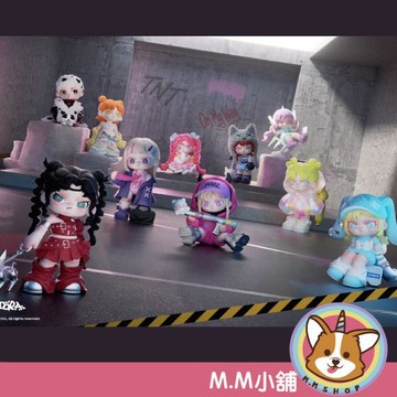 【M.M小舖】『現貨』盒玩 DORA反正做自己系列手辦盲盒 盲盒 盲抽 DORA 叛逆 變裝 女孩 一中盒9入