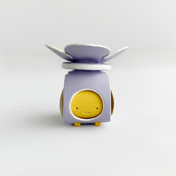 藏身花叢中的迷你皮革飾品【moka / もか】#PYW #繡球花