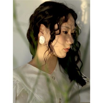 南月軟陶耳環 白色哲學 簡約大氣法式文藝復古優雅高級感百搭耳夾