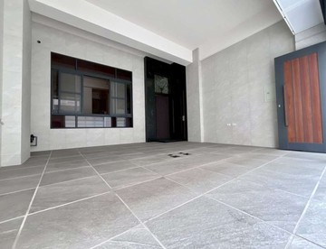 【吳虹誼】鳳山核心地段★ 優質百坪電梯雙車墅｜高雄市鳳山區新樂街