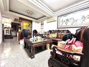 桃園後站桃鶯商圈車庫透天｜桃園市桃園區榮華街