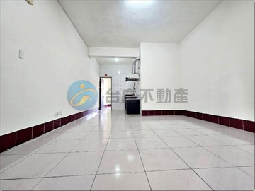 【小港機場捷運宅】前後陽台低總價收租公寓｜高雄市小港區民益路