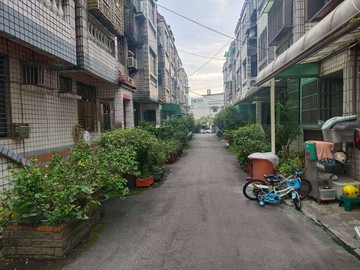 龍潭市區雙車位1樓孝親房美別墅｜桃園市龍潭區大同路