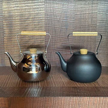 ［拾憩］日本 宮崎製作所 不鏽鋼木把急須茶壺附濾網 復古優雅 單把壺 泡茶壺 木柄茶壺 日本茶壺 茶器 茶具 禮物