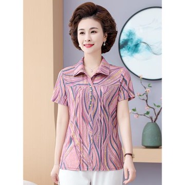 (免運)小個子媽媽冰絲上衣2026夏新中老年女裝花色修身短袖T恤套頭小衫