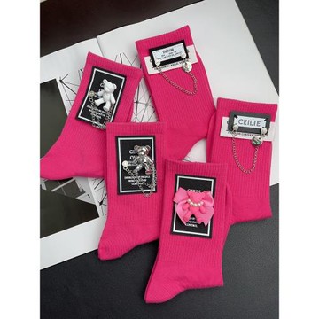 火龍果色小熊字母鏈條中筒長襪女外穿歐貨小眾玫紅多巴胺韓版潮襪