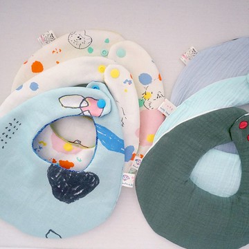 Yinke 接一口愛印花手工製作雙面用 嬰兒口水巾/圍兜兜 蛋型版型