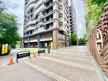 總太織築｜格局美｜3改2房+平車｜樹梢戶｜台中市北屯區南興路